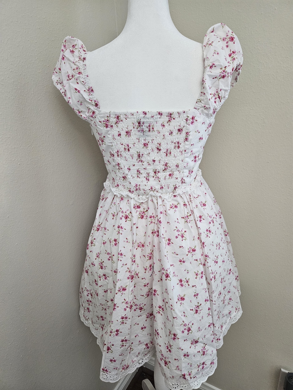 Forever 21 White Dress with Pink Floral Print and Lace-Up Bodice - Picture 2 of 11